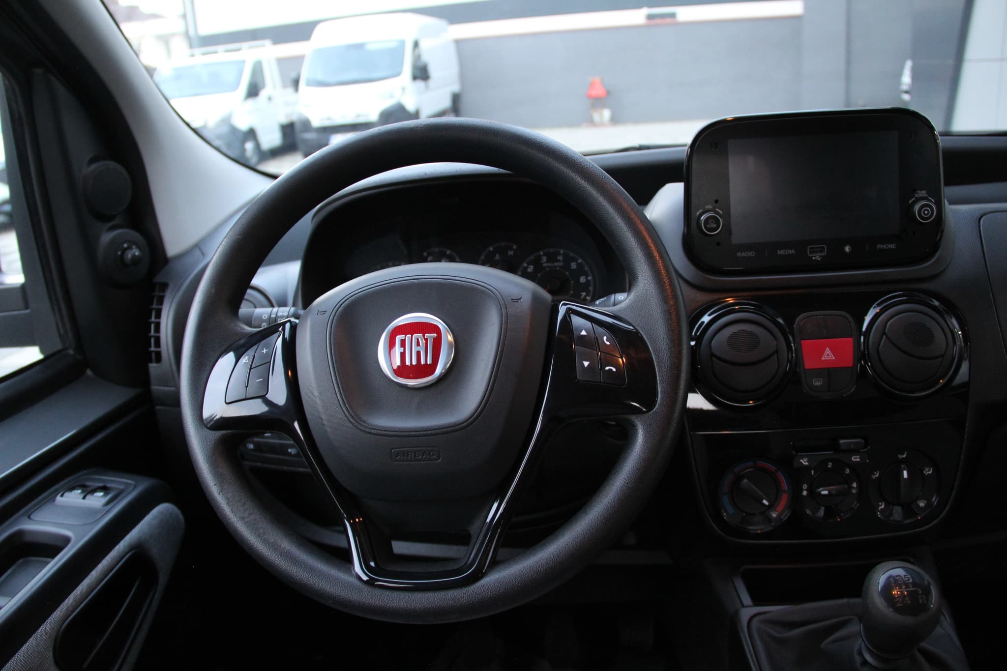 FIAT FİORİNO - Thumbnail 3