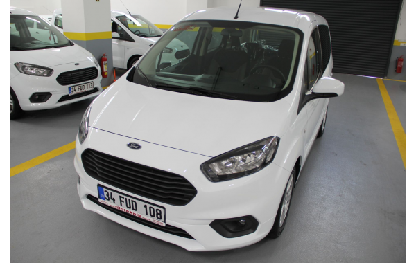 FORD TOURNEO COURİER