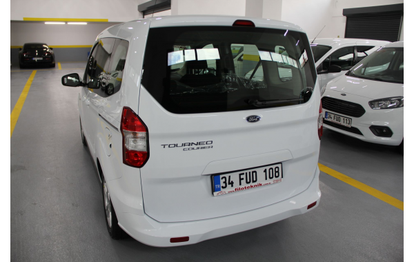 FORD TOURNEO COURİER
