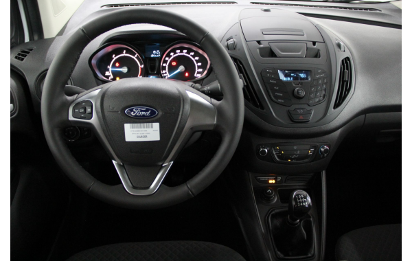 FORD TOURNEO COURİER