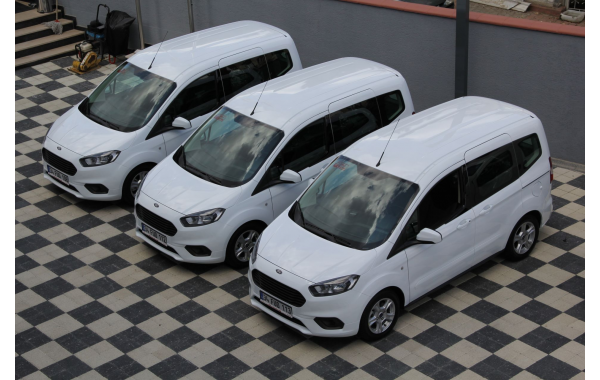 FORD TOURNEO COURİER