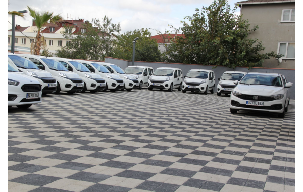 FORD TOURNEO COURİER