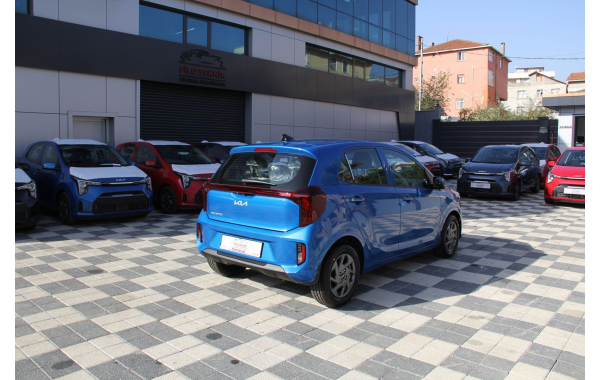 KIA PICANTO - Thumbnail 3